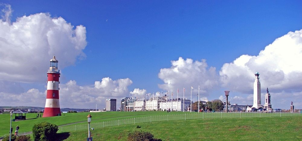 Premier Inn Plymouth - Derriford 1