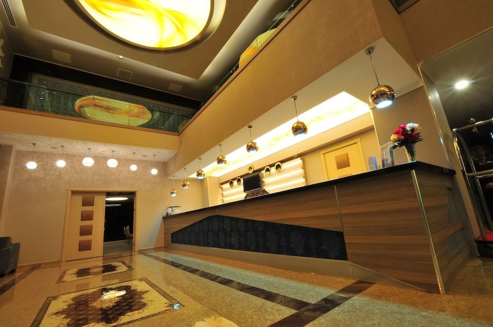 Ramada Usak 2