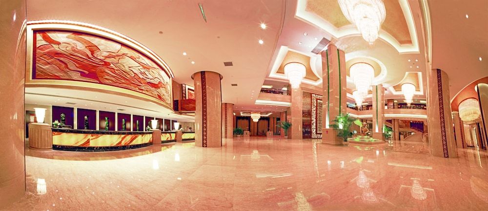 Howard Johnson Tropical Garden Plaza Kunming 2