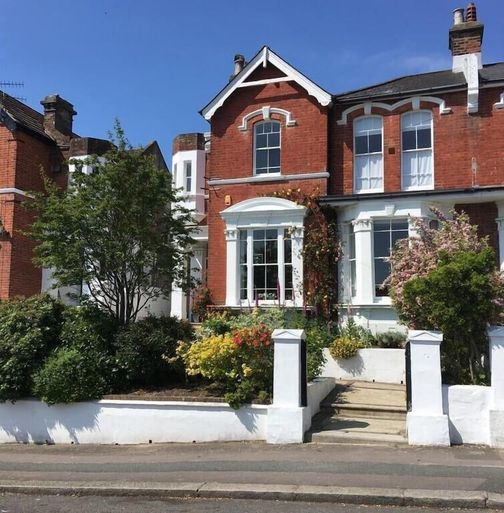 Anne’s House 1