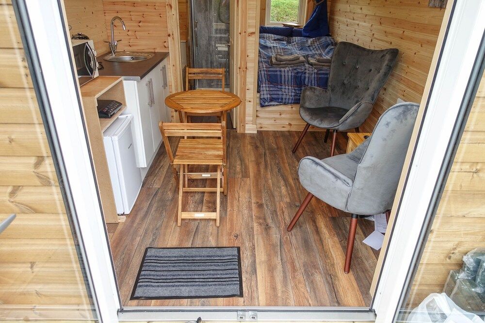 Anneth Glamping Pod 2