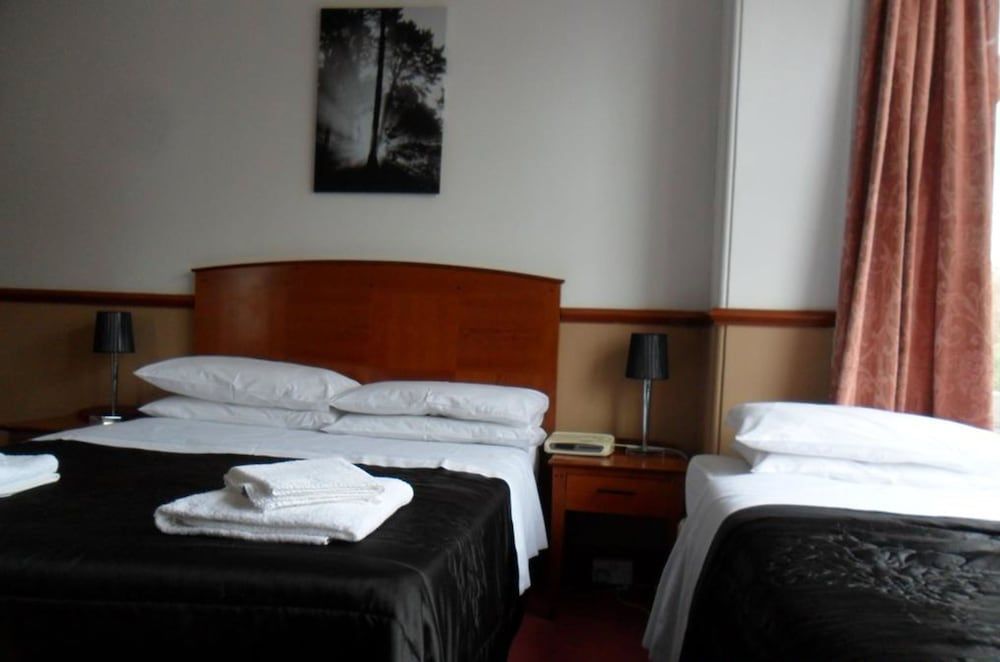 Relax Inn - Thorpe Lodge Hotel 2