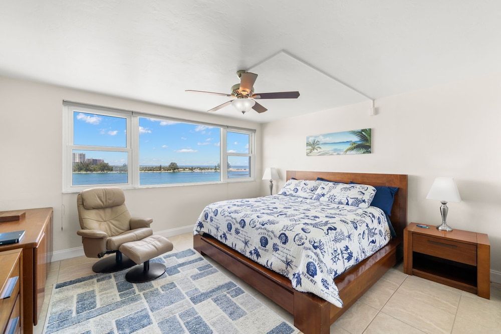 Clearwater Condo 2