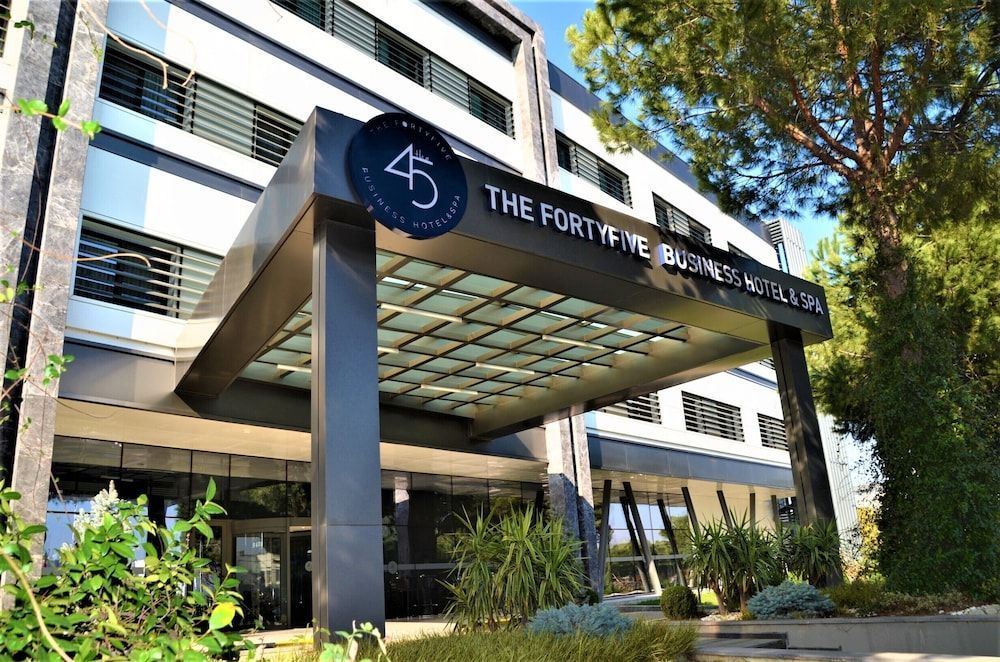 The Fortyfive Business Hotel & Spa 1