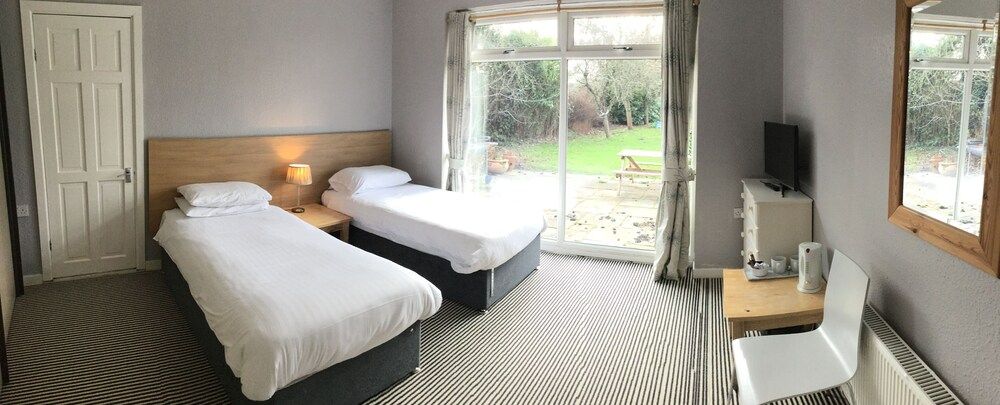 Haymills Guesthouse 2
