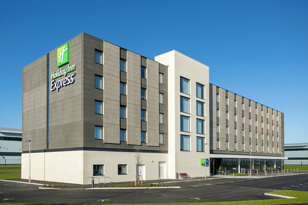 Holiday Inn Express BRIDGWATER M5, JCT. 24 by IHG 1