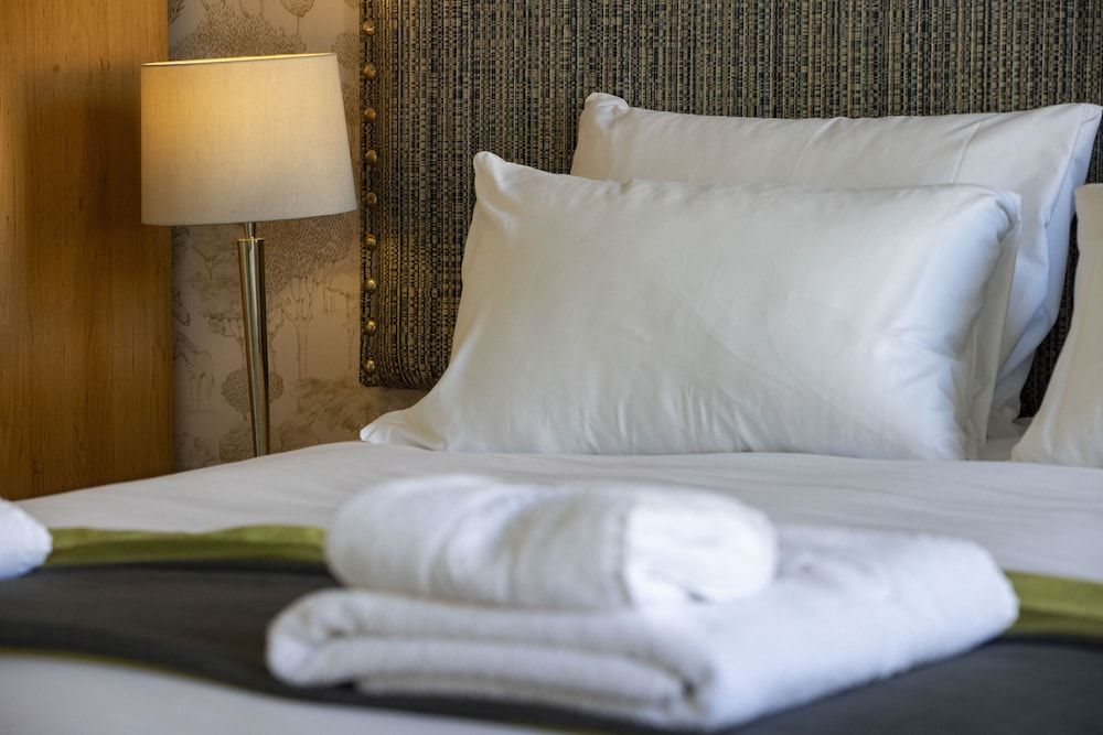 The Waverley Hotel 2