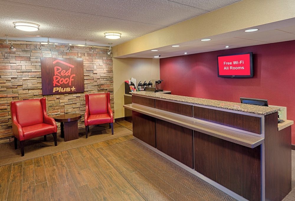 Red Roof Inn PLUS+ Pittsburgh East - Monroeville 2