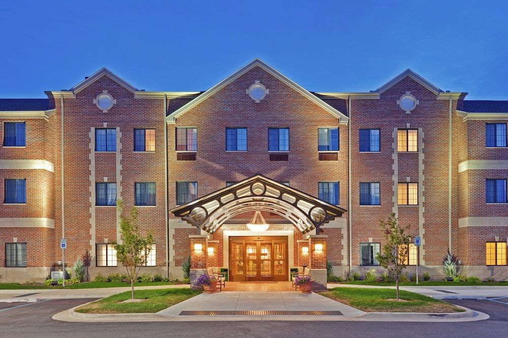 Staybridge Suites INDIANAPOLIS-CARMEL by IHG 1