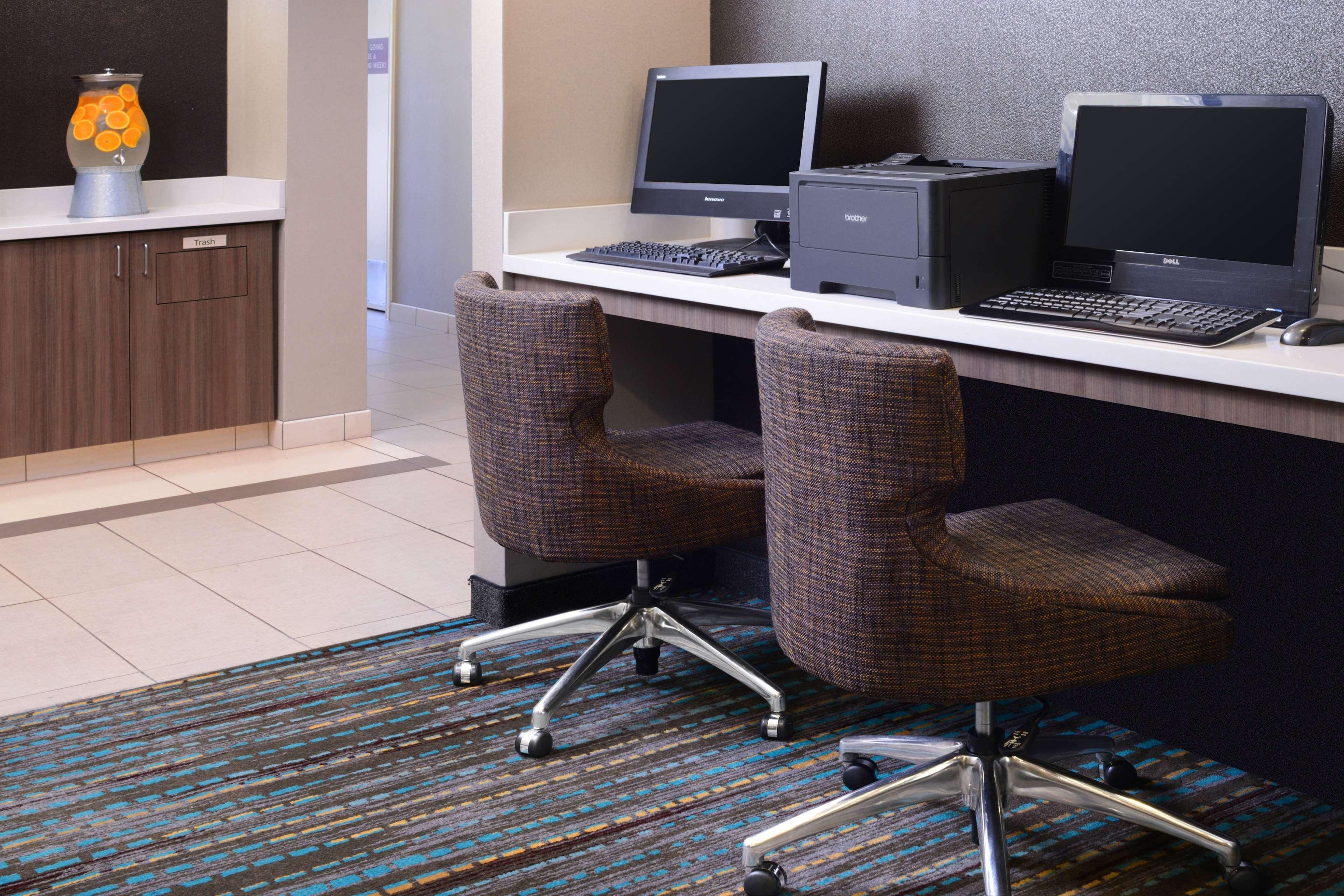 Sonesta ES Suites Dallas Central Expressway 2