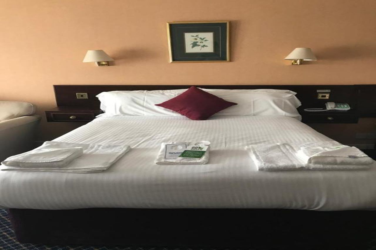Croit Anna Hotel 2