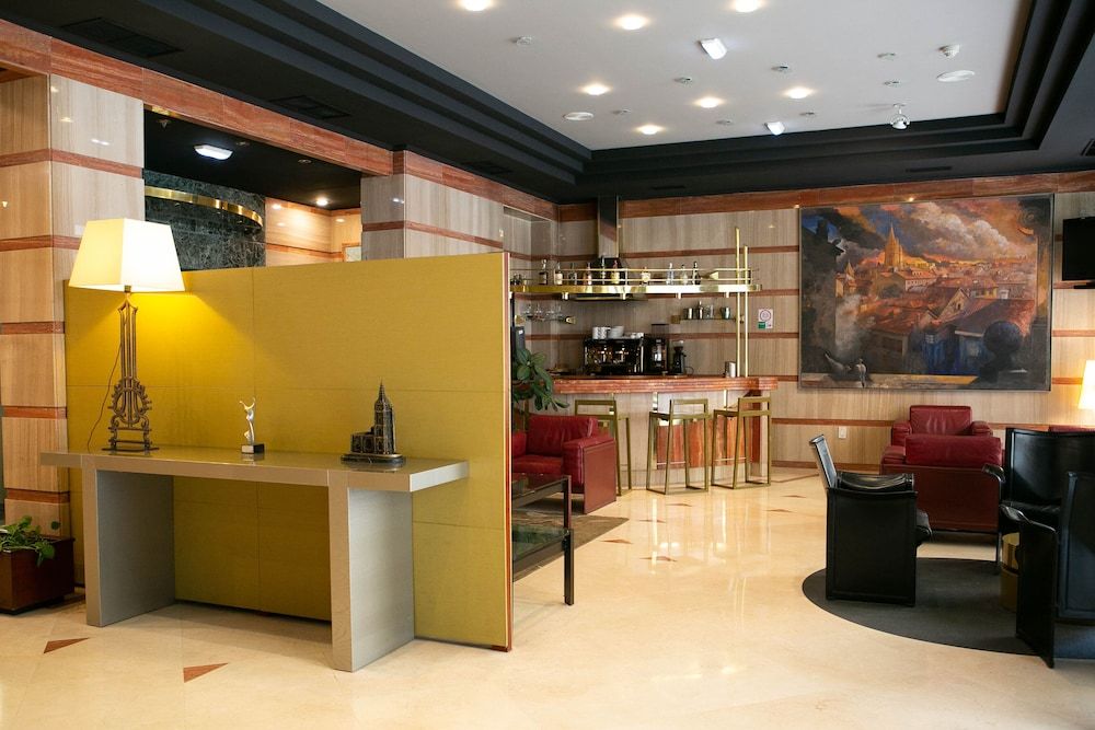 Hotel Sercotel Ciudad de Oviedo 2
