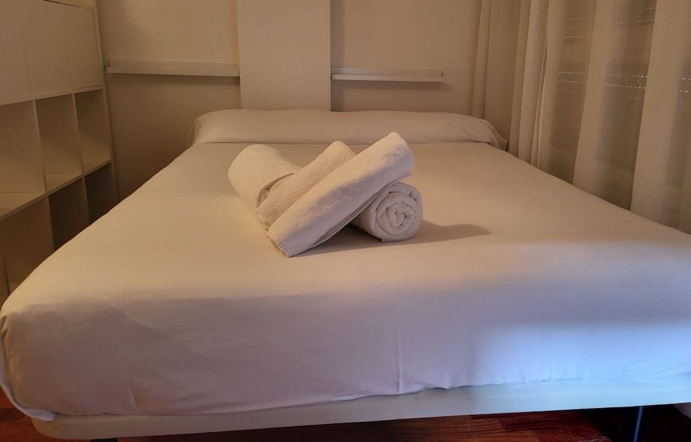 Cies Suitel López de Neira 28 - Love your Stay 2