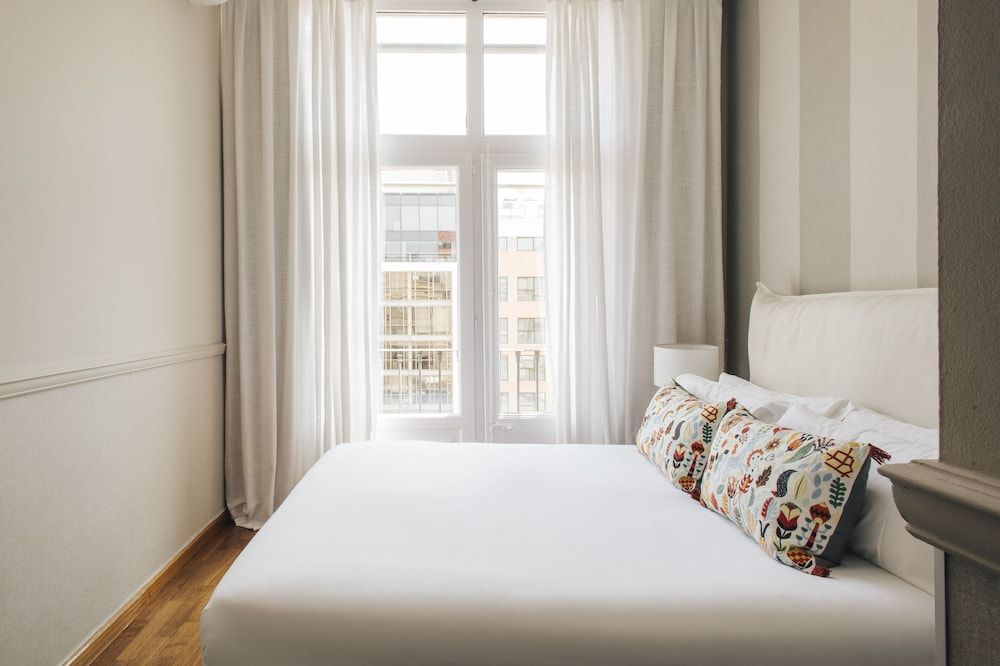 Barcelona Apartment Val 1
