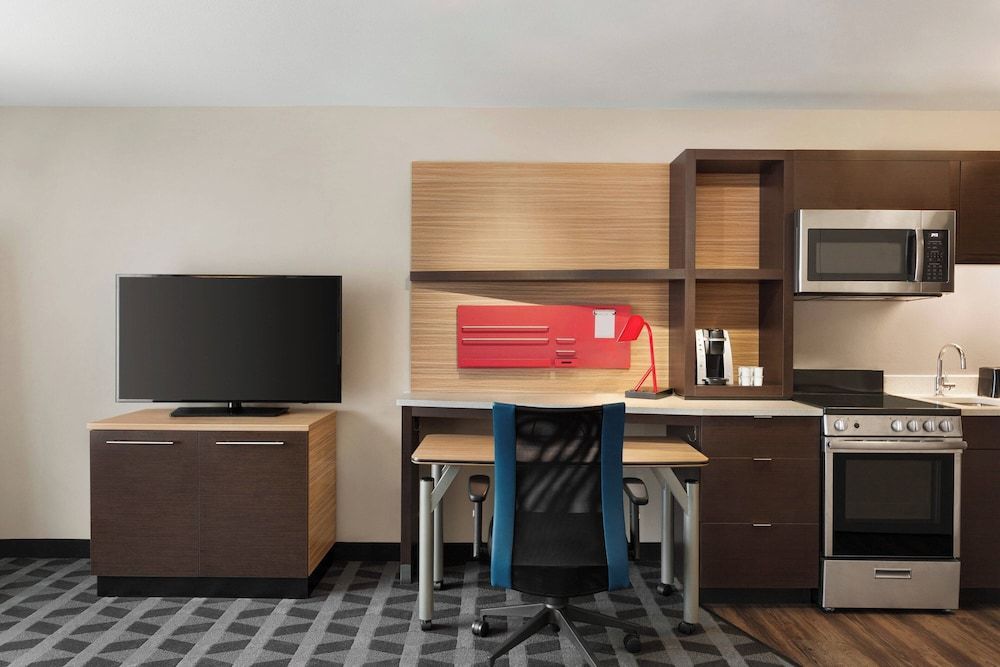 TownePlace Suites Cedar Rapids Marion 1