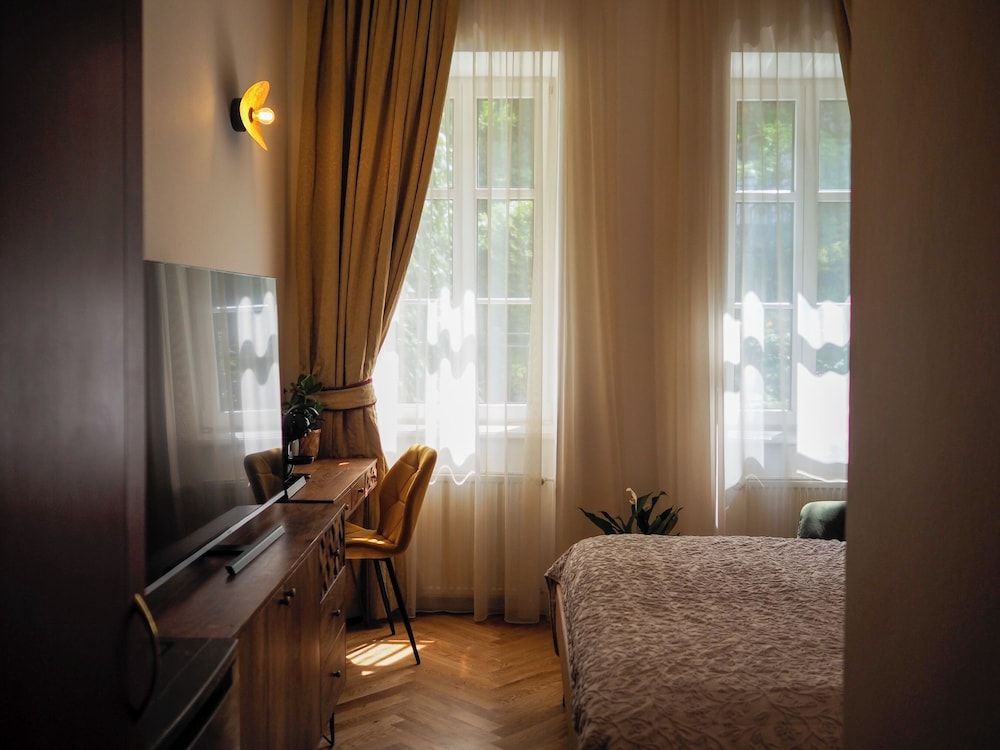 Hotel 16 & Apartments Prague City Living 1