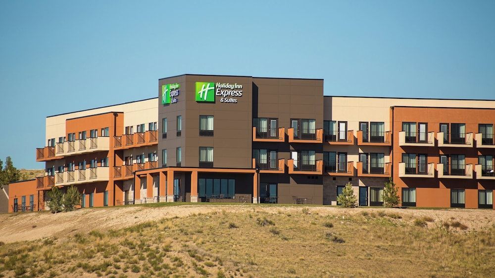 Holiday Inn Express & Suites POCATELLO by IHG 1