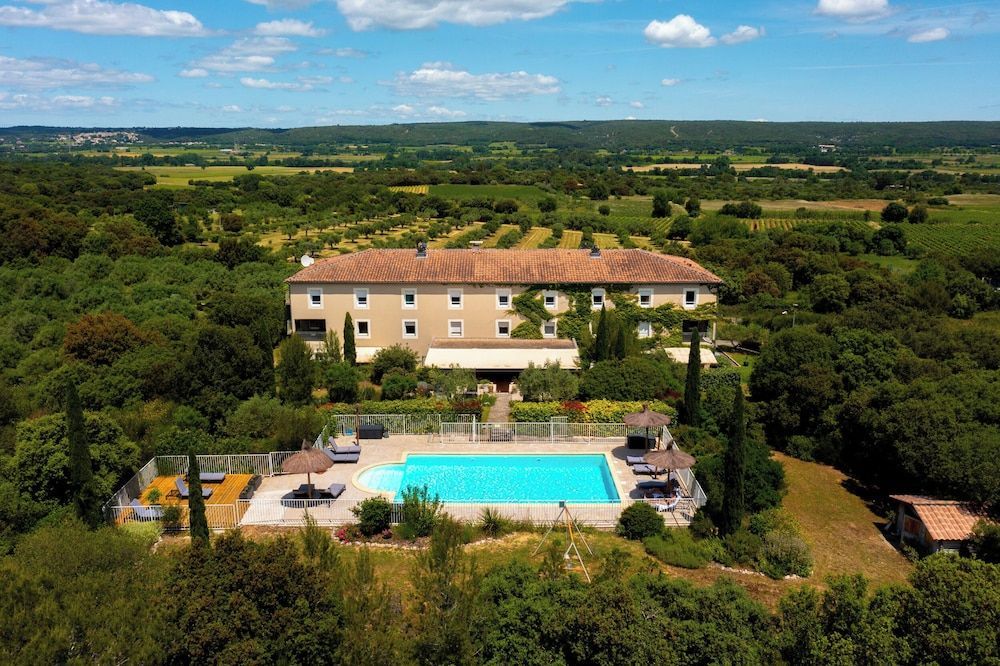 Logis Hôtel Le Gardon 1