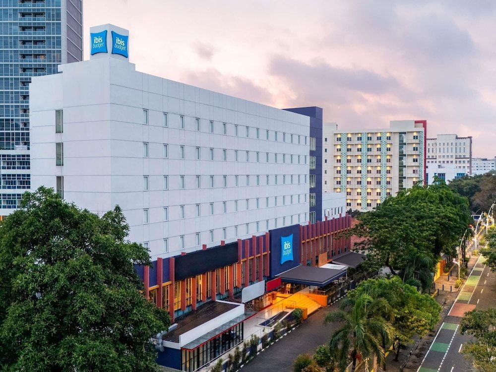 Ibis Budget Jakarta Cikini 1