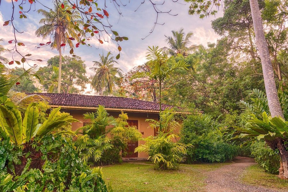 Tisara Villas 1