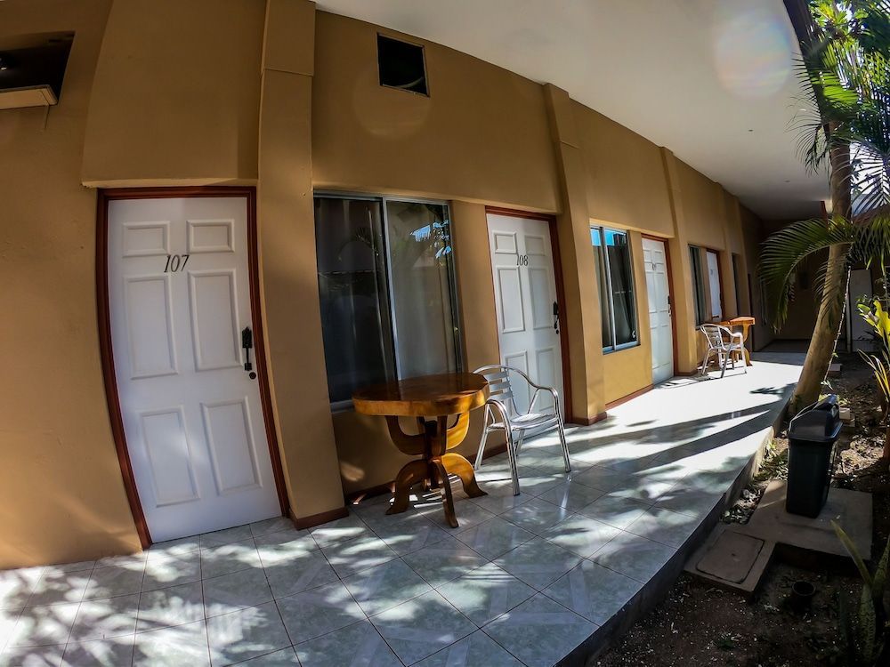 Frank's Place 2