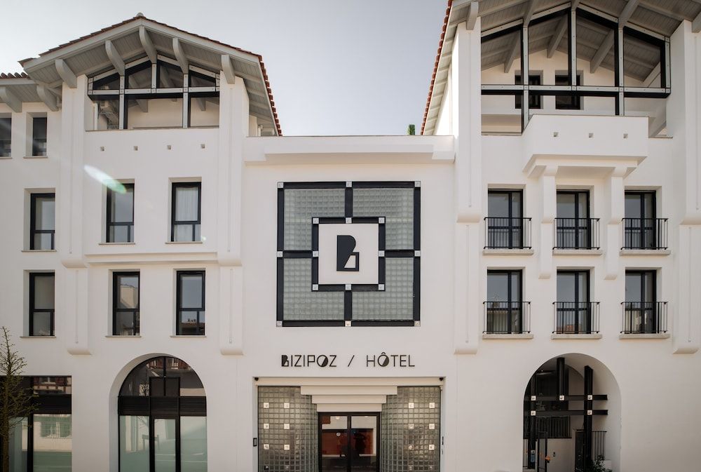 Bizipoz Hôtel 1