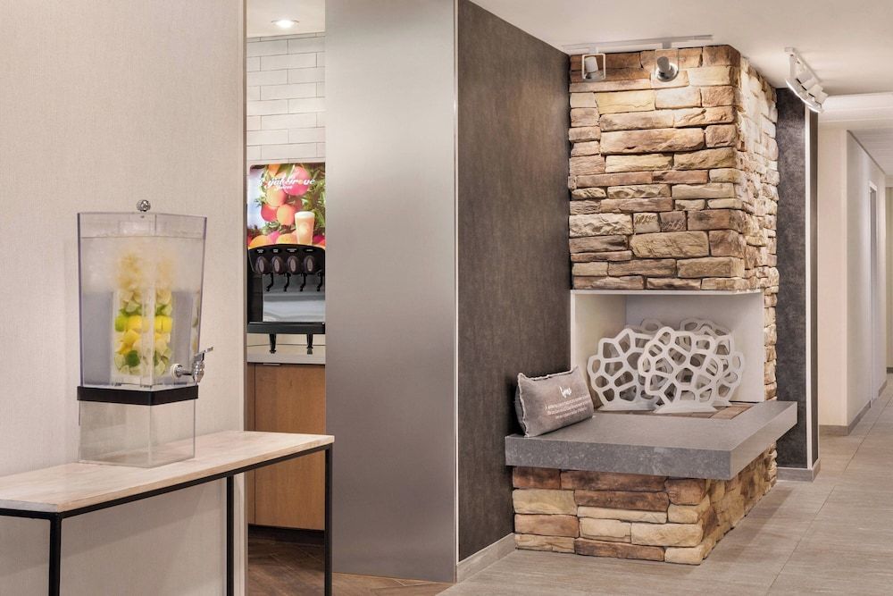 Fairfield Inn by Marriott Erie Millcreek Mall 2