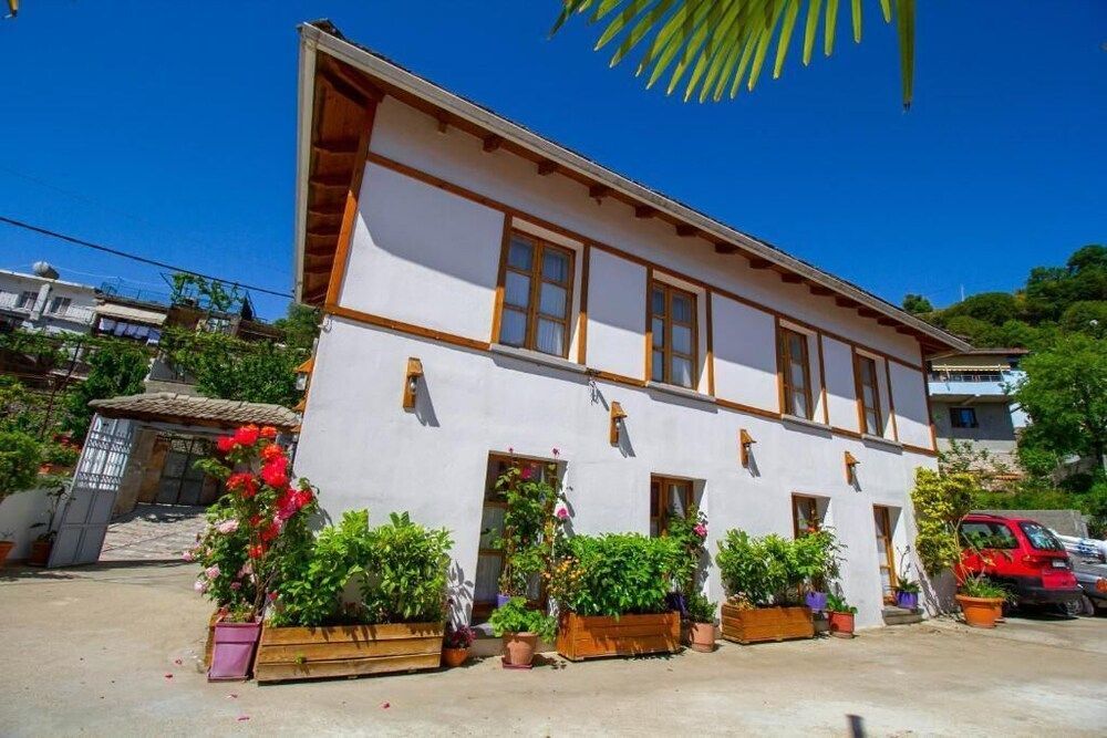 Hotel Bebej Tradicional 1