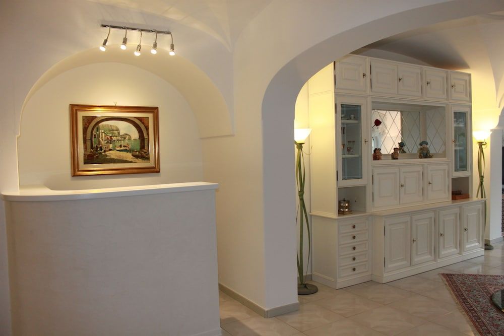 Villa Marinella 2