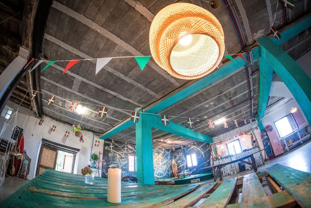 Surf Camp San Sebastian Partyhostel 2