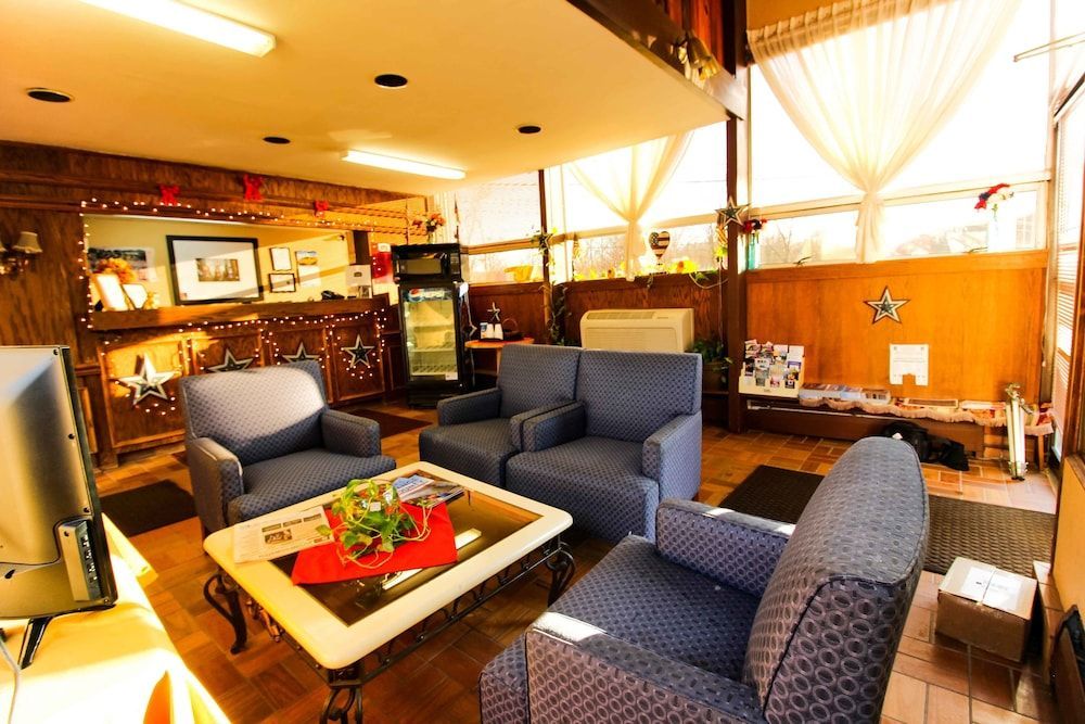 FairBridge Inn and Suites West Point 2