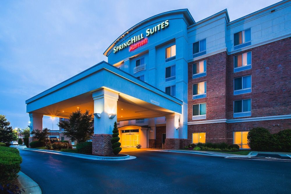 SpringHill Suites Charlotte Lake Norman/Mooresville 1