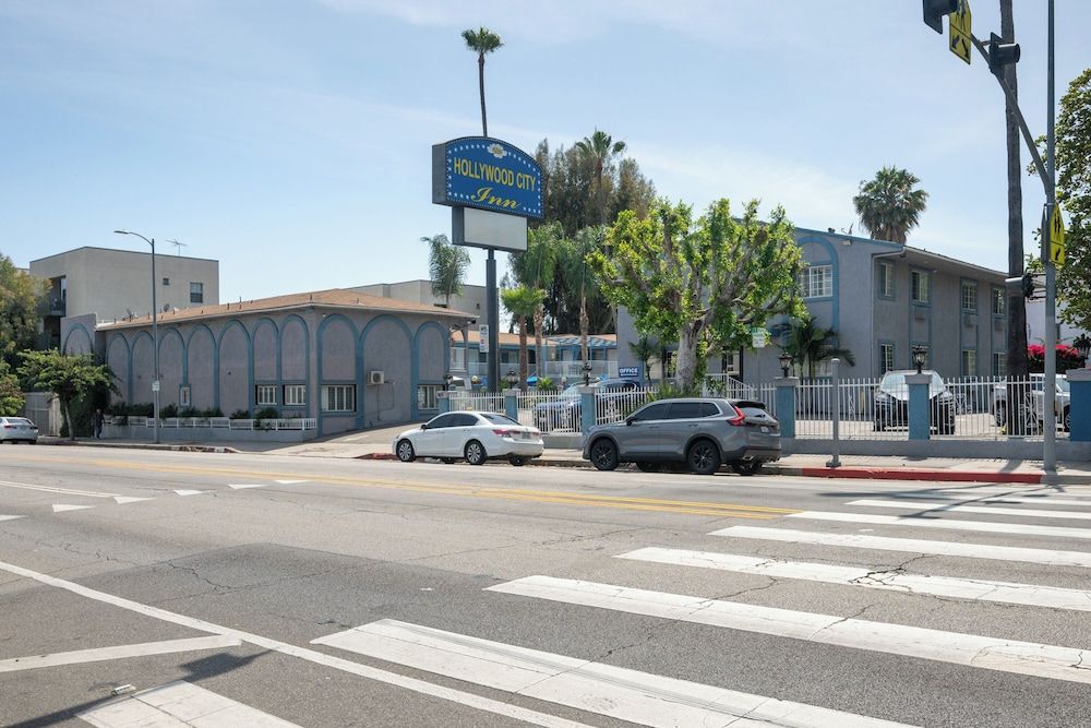 Hollywood City Inn 1
