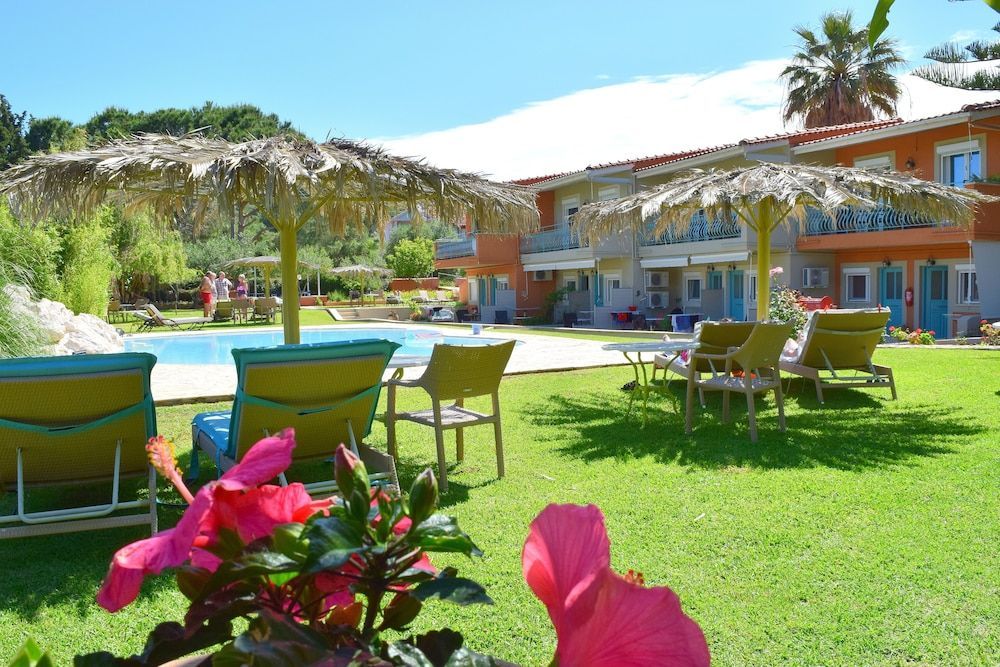 Simatos αpARTments & Studios 1