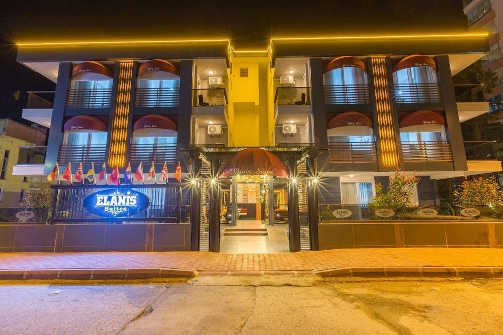 Elanis Suites 1