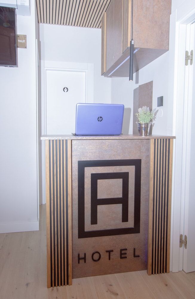 A Heritage Split 2