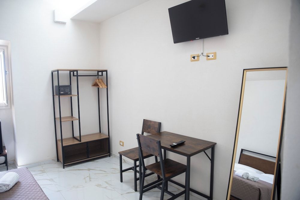 La Dolce Vita Rooms & Suites 2