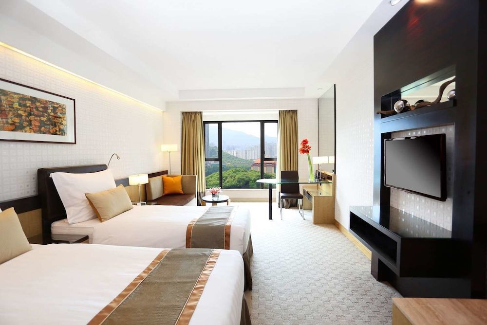 Royal Park Hotel 1