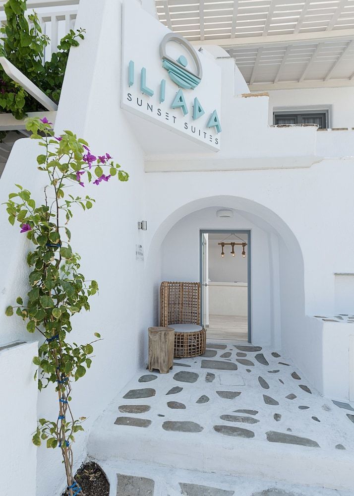 Iliada Suites 2