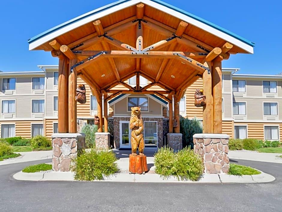 Clubhouse Inn 1