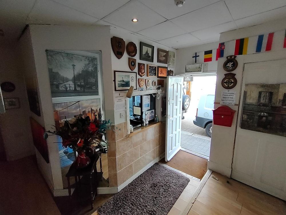 Plymouth Backpackers Hotel 2