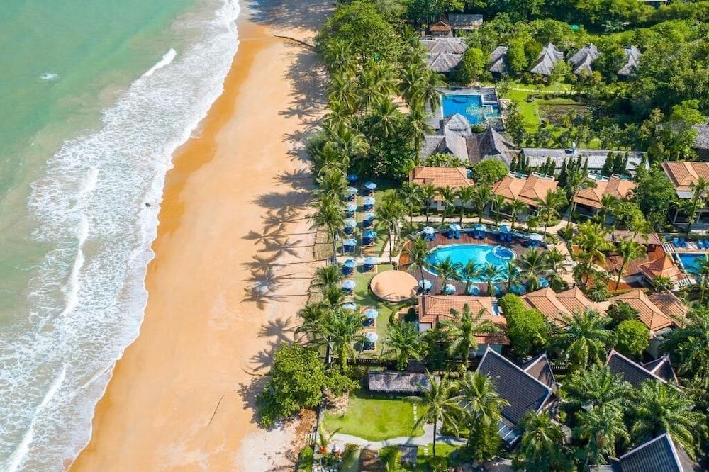 Khaolak Bayfront Resort 1