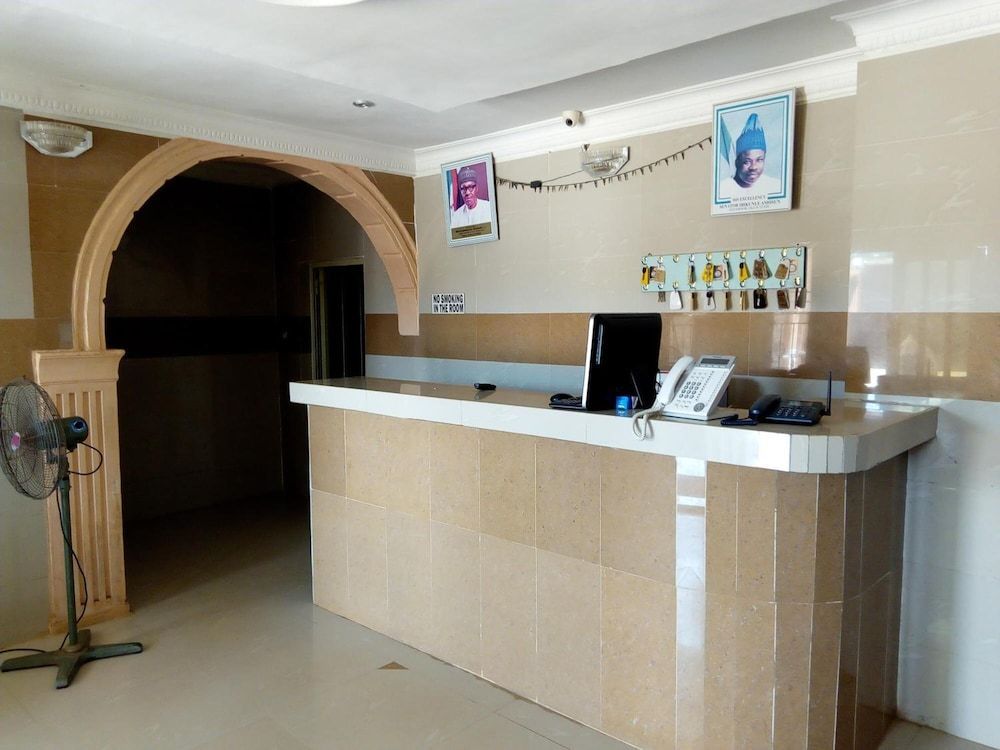 Gen-Preston Hotel & Suites 2