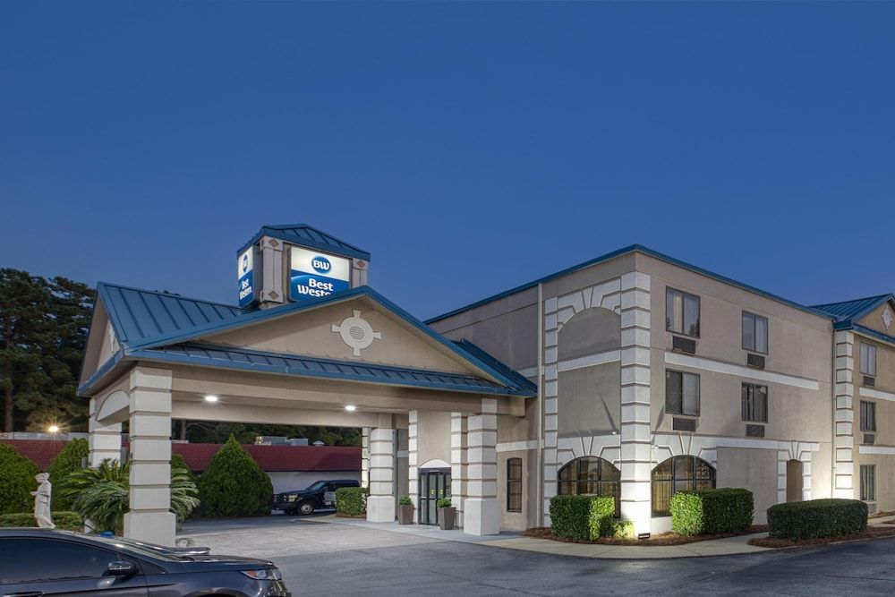 Best Western Executive Inn & Suites 1