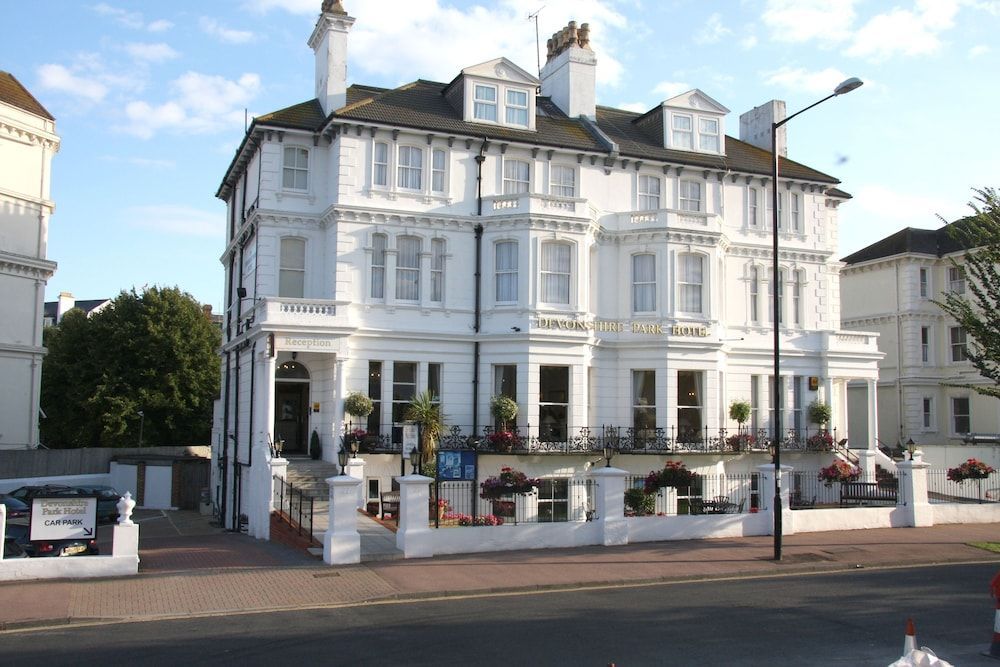 OYO Devonshire Park Hotel 1