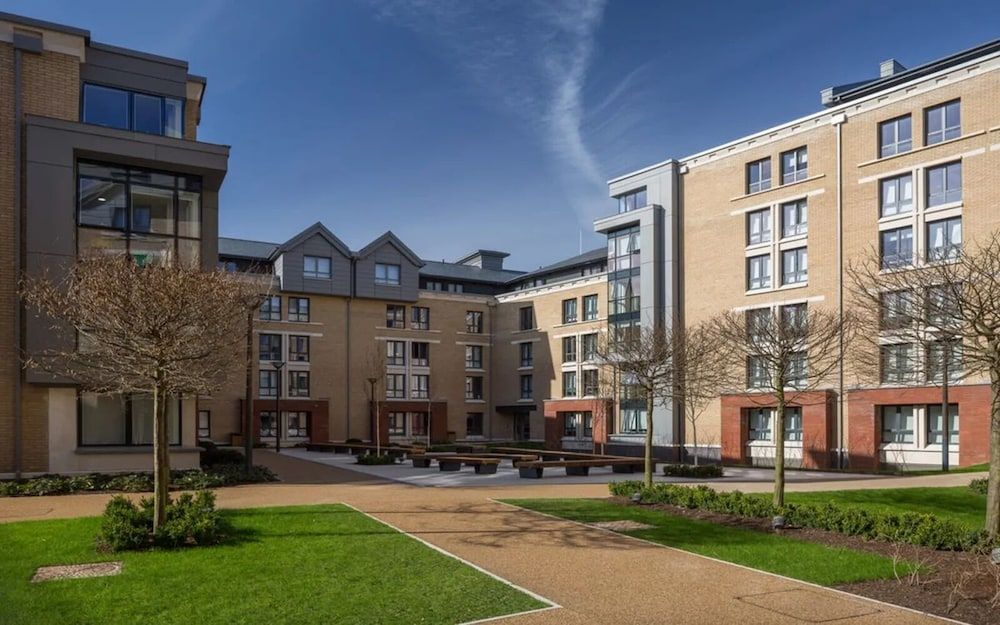 For Students Only - Modern Rooms in York 1
