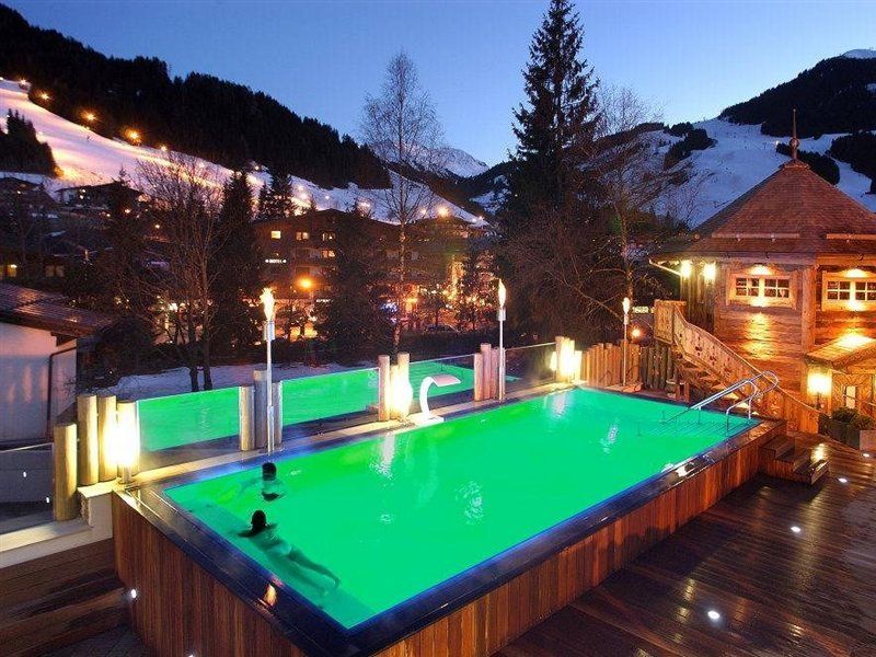 Stammhaus Wolf (ex Haus Wolf im Alpine Palace New Balance) 2