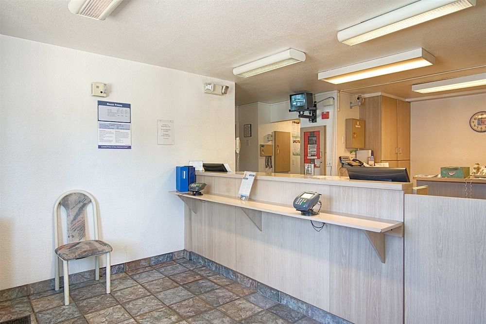 MOTEL 6 SOUTH LAKE TAHOE 2