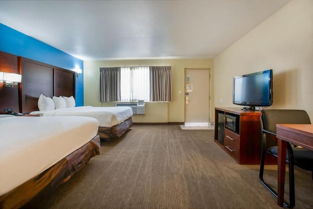 Stagecoach Inn 1
