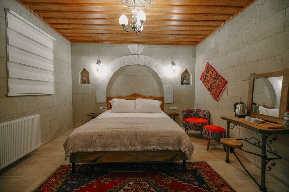 Asma Cave House 1